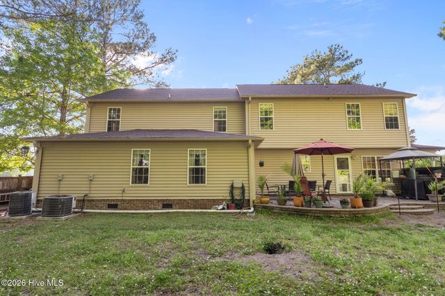 309 Osprey Point Drive, Sneads Ferry, NC 28460