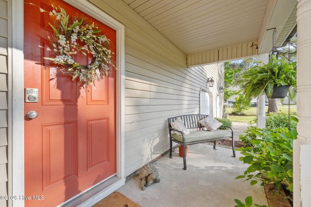 309 Osprey Point Drive, Sneads Ferry, NC 28460
