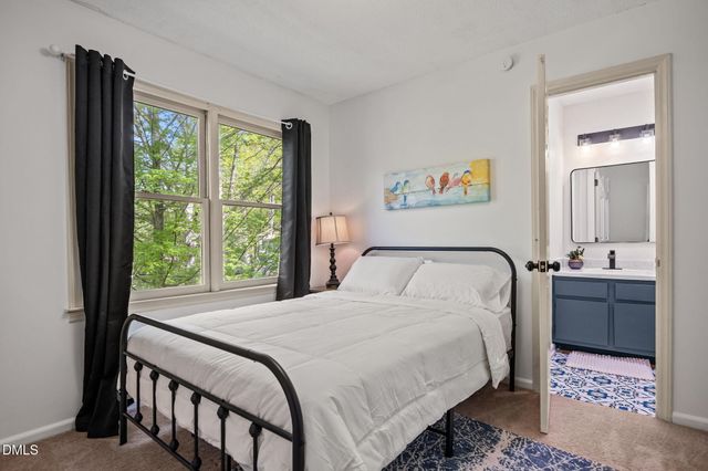 6422 English Oaks Drive, Raleigh, NC 27615