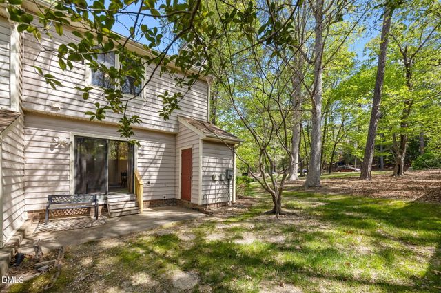 6422 English Oaks Drive, Raleigh, NC 27615