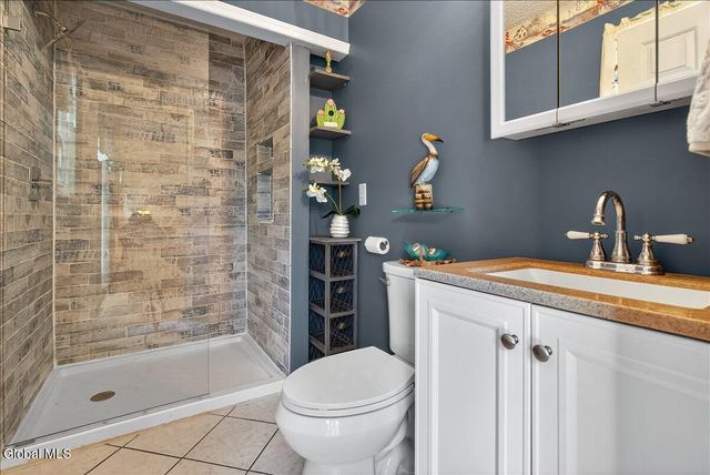 51 Cooks Court, Halfmoon, NY 12188