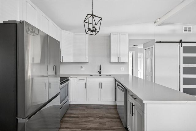 34796 GARDENIA WAY, Dade City, FL 33523