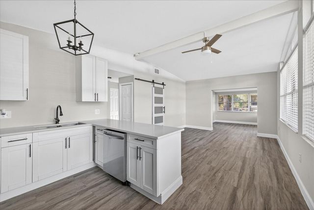 34796 GARDENIA WAY, Dade City, FL 33523