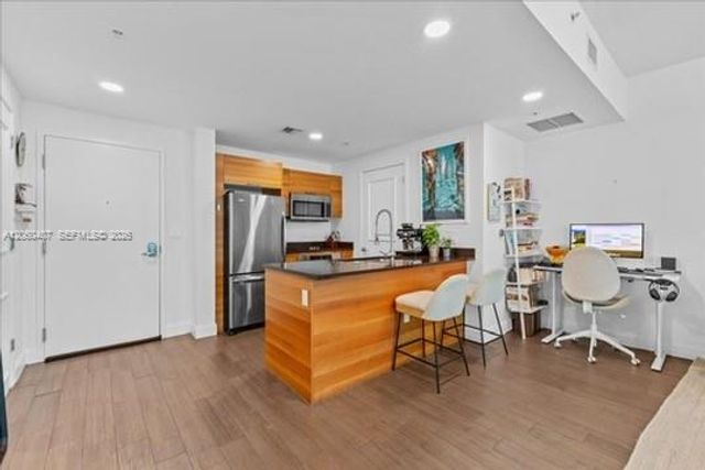 3301 NE 1st Avenue L0202, Miami, FL 33137