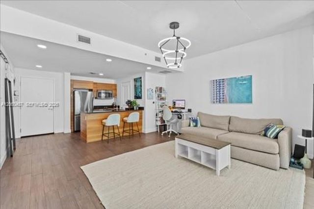 3301 NE 1st Avenue L0202, Miami, FL 33137