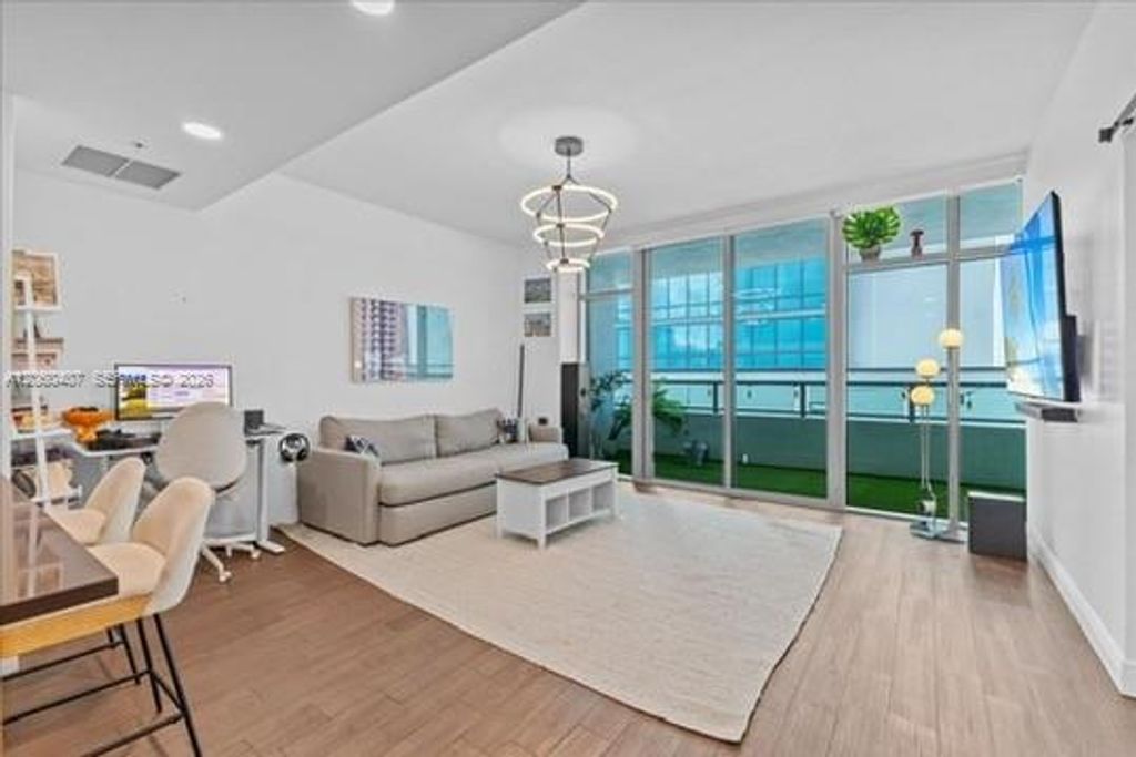 3301 NE 1st Avenue L0202, Miami, FL 33137