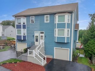 132 Orton St Ext, Worcester, MA 01604