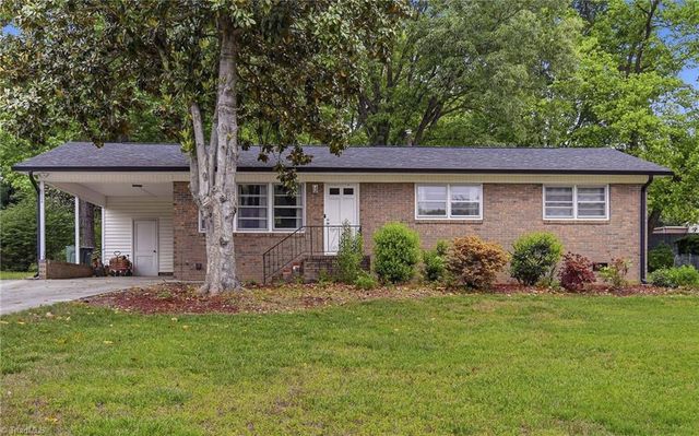 104 Jacklyn Court, High Point, NC 27265