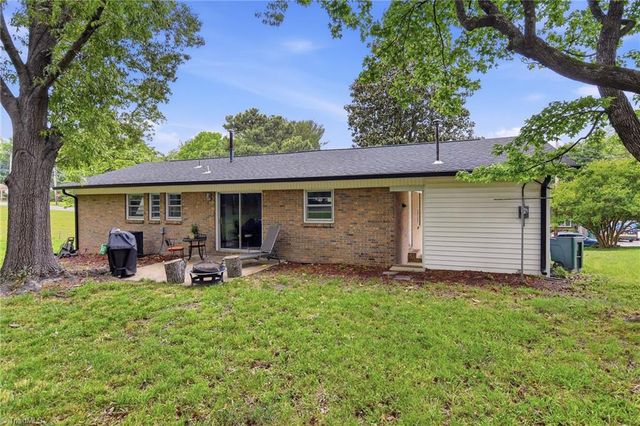 104 Jacklyn Court, High Point, NC 27265