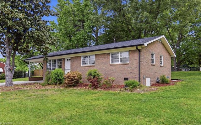 104 Jacklyn Court, High Point, NC 27265
