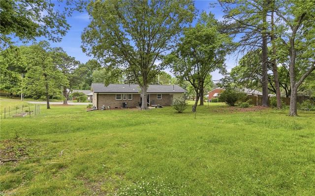 104 Jacklyn Court, High Point, NC 27265