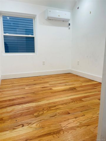 157 Beach 25th 2nd Floor, Far Rockaway, NY 11691