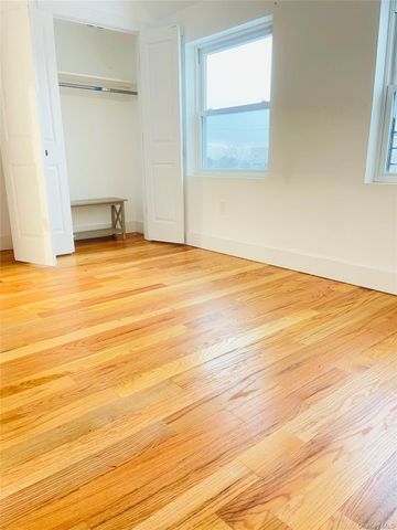157 Beach 25th 2nd Floor, Far Rockaway, NY 11691