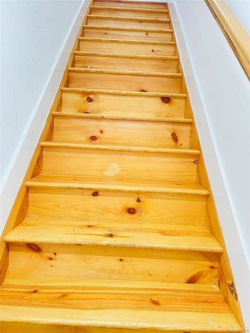 157 Beach 25th 2nd Floor, Far Rockaway, NY 11691