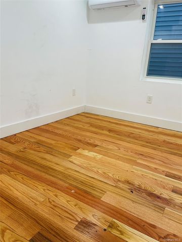 157 Beach 25th 2nd Floor, Far Rockaway, NY 11691