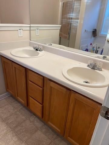 180 Pecan Ridge Drive, Fayetteville, GA 30215