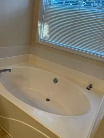 180 Pecan Ridge Drive, Fayetteville, GA 30215