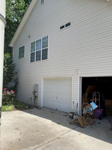 180 Pecan Ridge Drive, Fayetteville, GA 30215