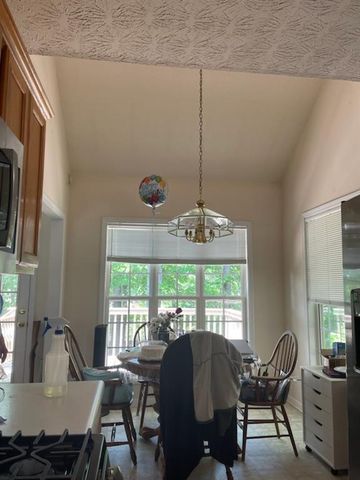 180 Pecan Ridge Drive, Fayetteville, GA 30215