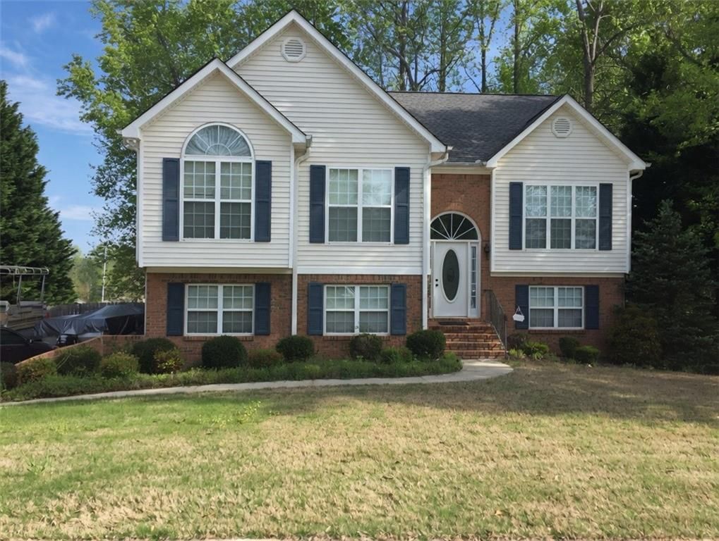 180 Pecan Ridge Drive, Fayetteville, GA 30215