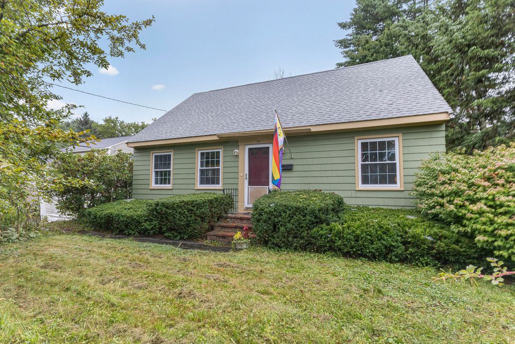 109 Monroe Avenue, Westbrook, ME 04092 — exterior