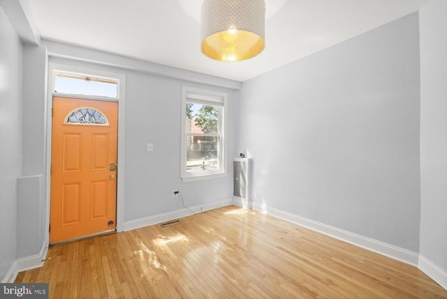 1648 KRAMER ST NE, Washington, DC 20002