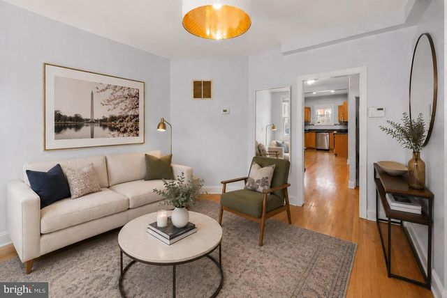 1648 KRAMER ST NE, Washington, DC 20002