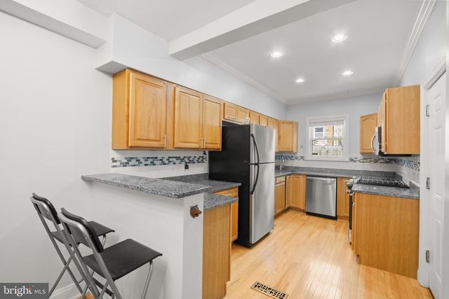 1648 KRAMER ST NE, Washington, DC 20002