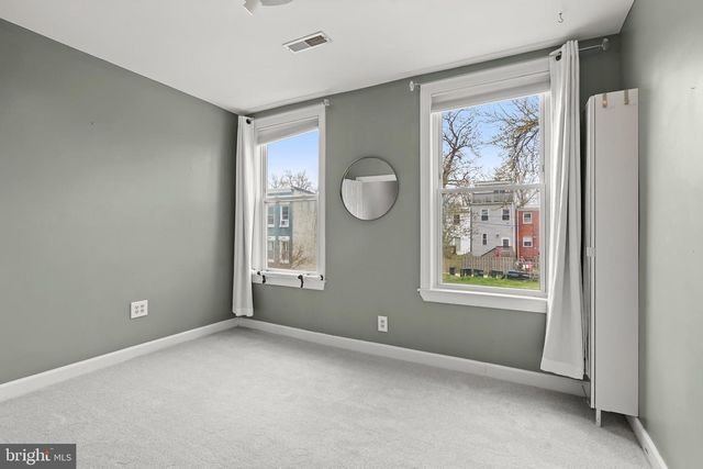 1648 KRAMER ST NE, Washington, DC 20002