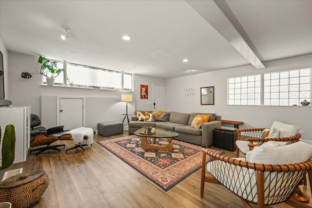 4231 Travis Street 29, Dallas, TX 75205