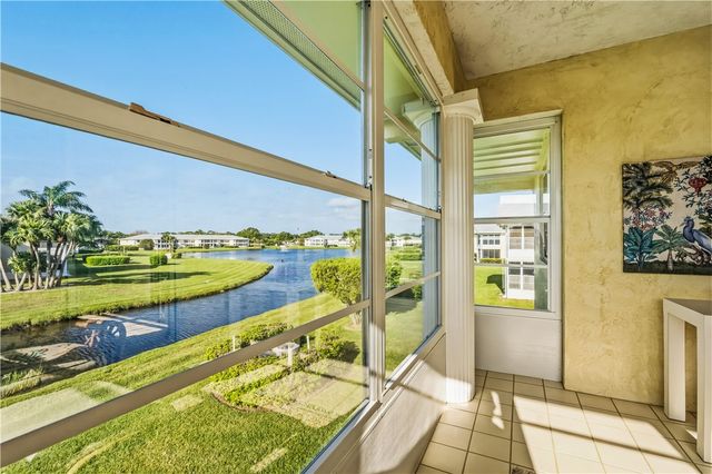 379 N Grove Isle Circle 379, Vero Beach, FL 32962