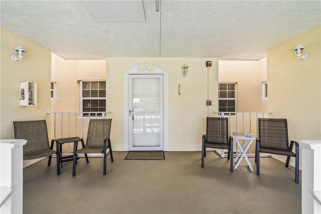 379 N Grove Isle Circle 379, Vero Beach, FL 32962