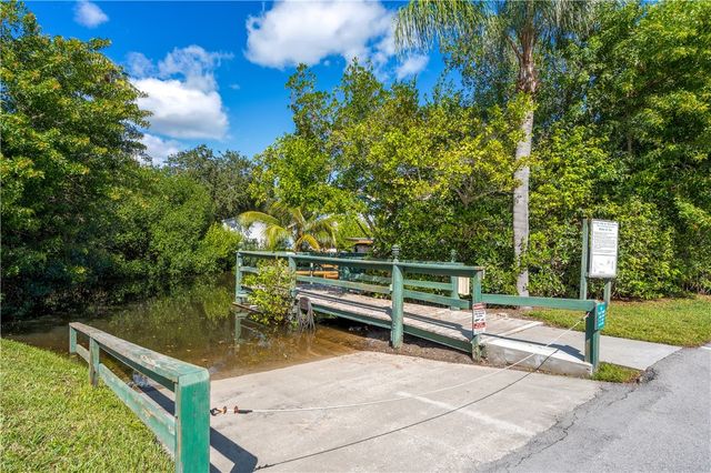 379 N Grove Isle Circle 379, Vero Beach, FL 32962