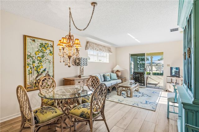 379 N Grove Isle Circle 379, Vero Beach, FL 32962