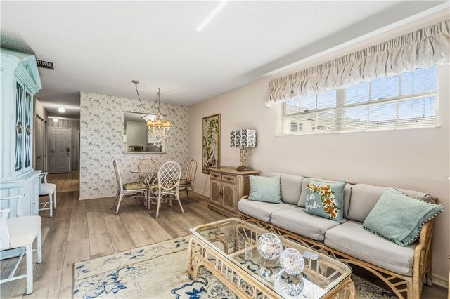 379 N Grove Isle Circle 379, Vero Beach, FL 32962