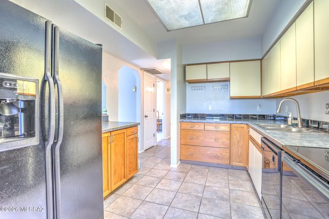 3046 S Cole Circle, Tucson, AZ 85713