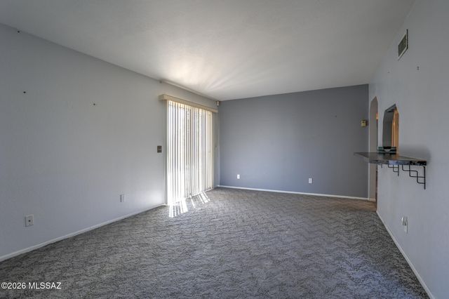 3046 S Cole Circle, Tucson, AZ 85713