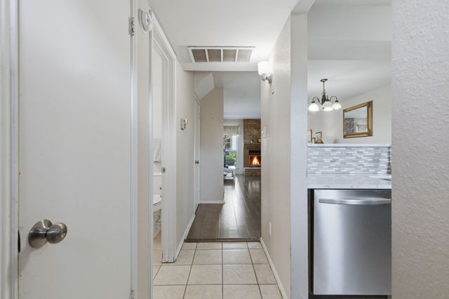 1829 Maplewood Trail, Colleyville, TX 76034