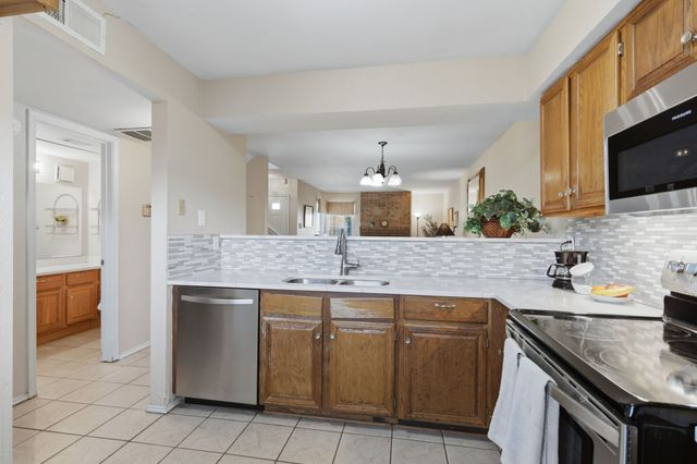 1829 Maplewood Trail, Colleyville, TX 76034