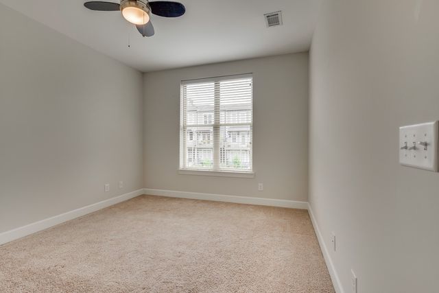 700 Wedgewood Park Apt 407, Nashville, TN 37203