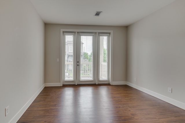 700 Wedgewood Park Apt 407, Nashville, TN 37203