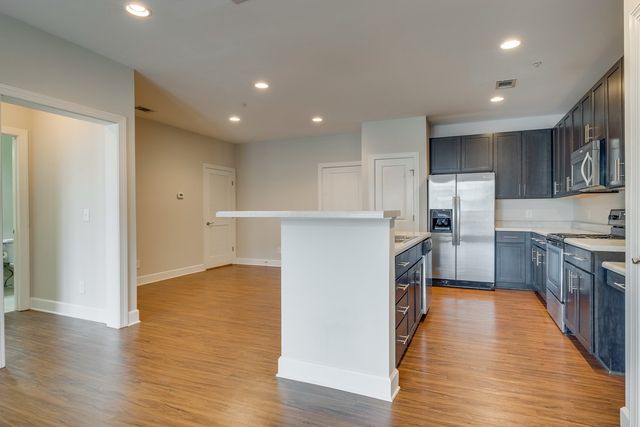 700 Wedgewood Park Apt 407, Nashville, TN 37203