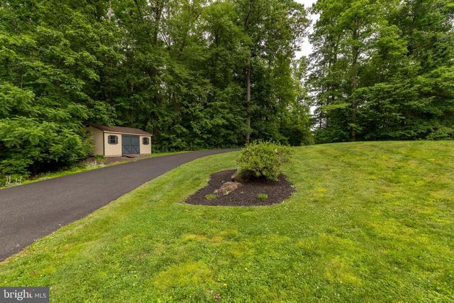 2511 CAMP ROCK HILL RD, Quakertown, PA 18951