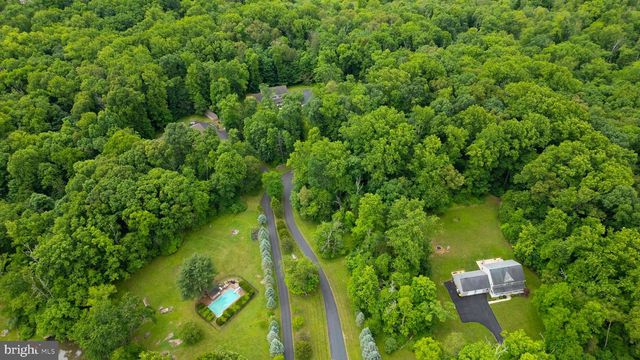 2511 CAMP ROCK HILL RD, Quakertown, PA 18951