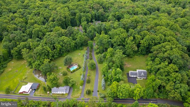 2511 CAMP ROCK HILL RD, Quakertown, PA 18951