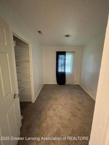 2816 Greenbelt Drive, Lansing, MI 48911