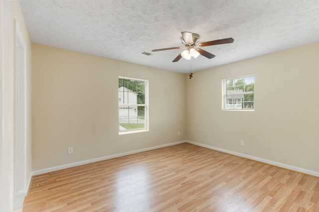1541 Oak Tree Lane, SE, Cleveland, TN 37311