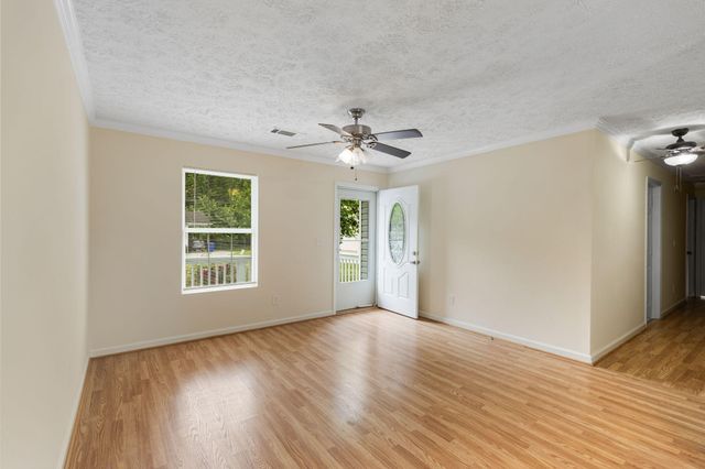 1541 Oak Tree Lane, SE, Cleveland, TN 37311
