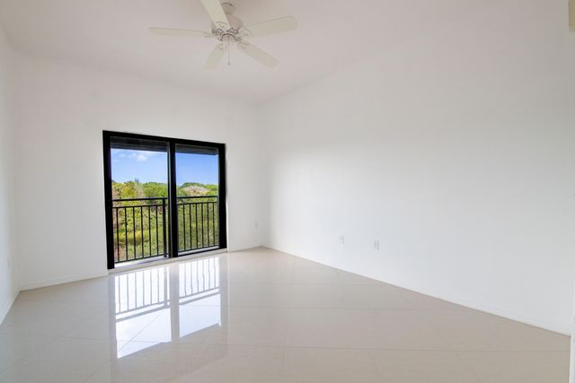 4907 Midtown Lane 1411, Palm Beach Gardens, FL 33418