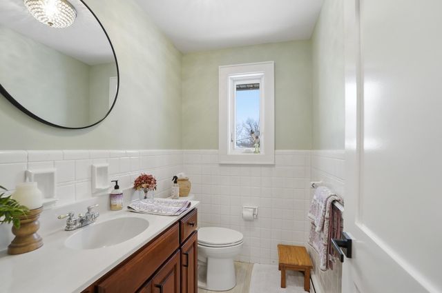 8 Paul Hesser Drive, Lakeside Park, KY 41017